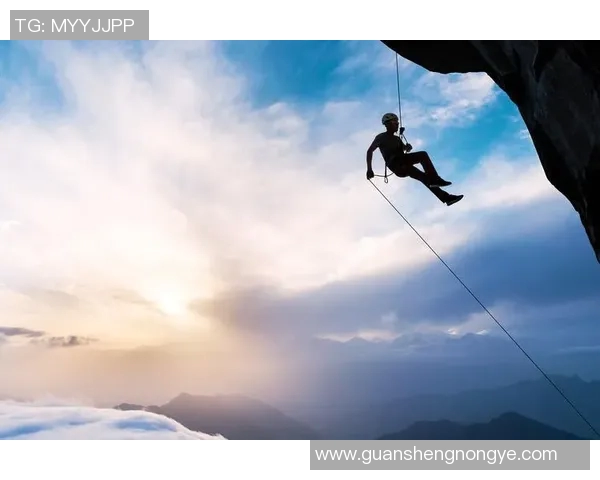 南京攀岩队的力量与激情探索攀岩运动的魅力与挑战