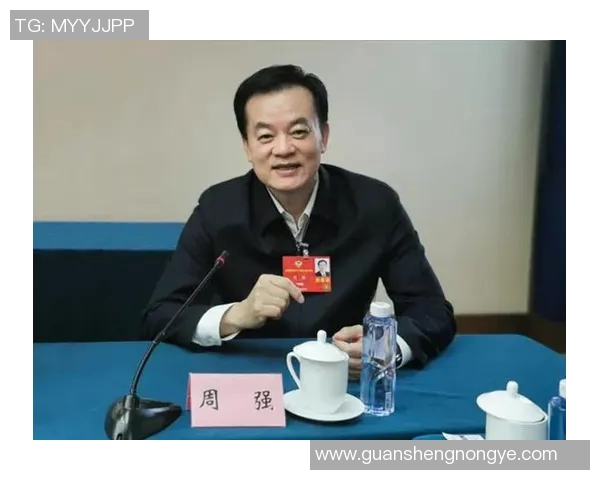 周强专访:从职业选手到电竞领军者的英雄联盟成长之路 周强专访:从职业选手到电竞领军者的英雄联盟成长之路