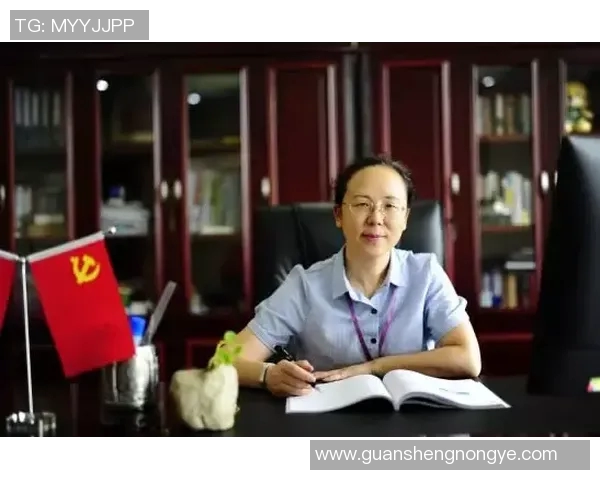 街舞热情与人生哲学的交融刘军的舞动人生之旅