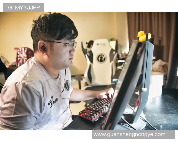 CSGO团队协作实力大比拼IG战队荣登榜首引发热议